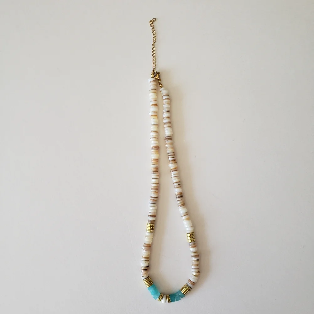 shell beaded necklace with blue stone and gold tone hardware, - Picture 4 of 6
